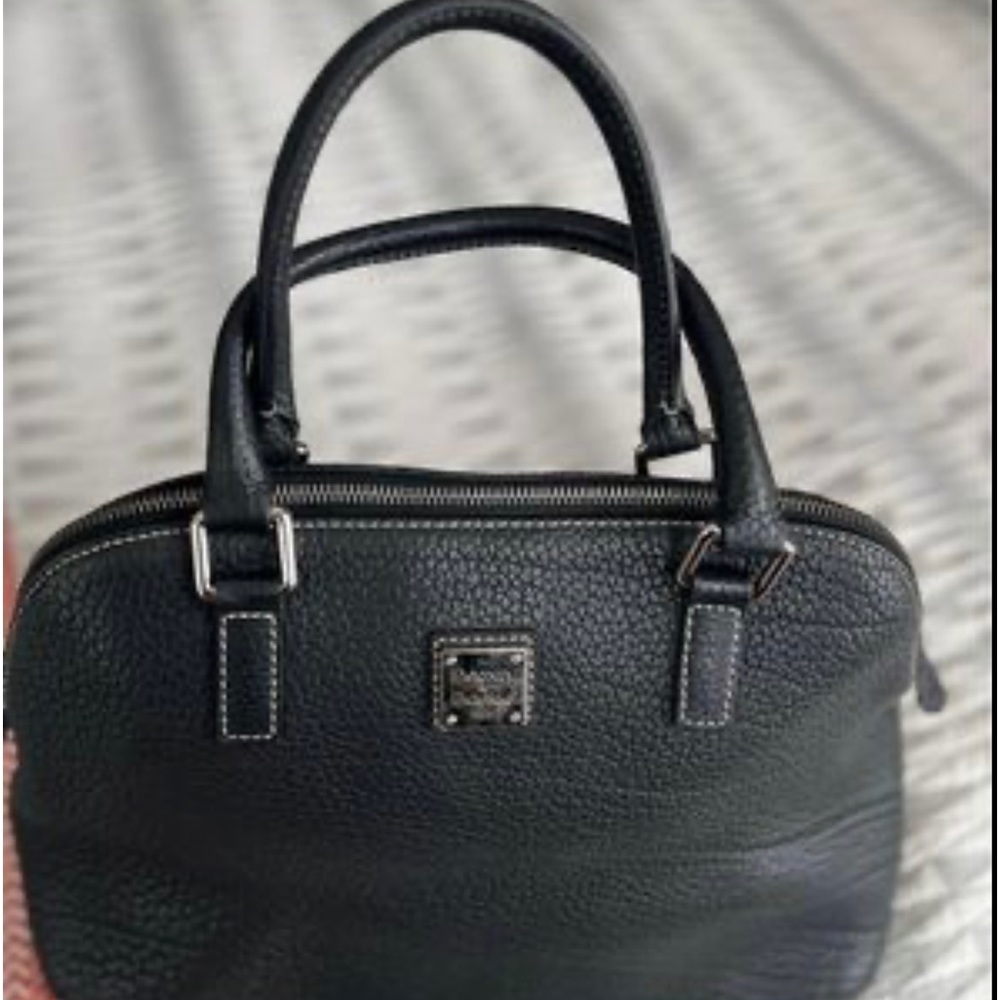 Dooney and Bourke pebble leather handbag